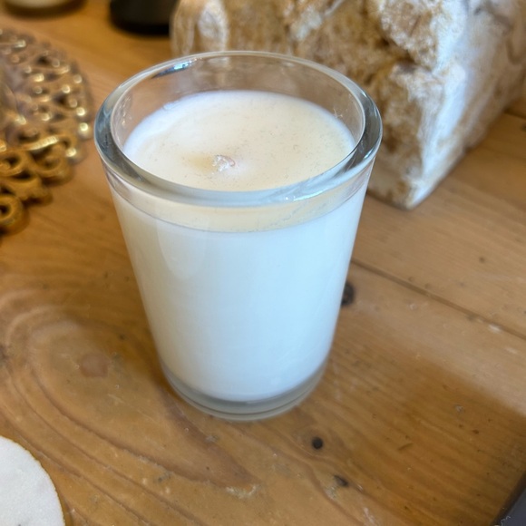 Bella’s Candles made in Houston TX - Picture 2 of 12